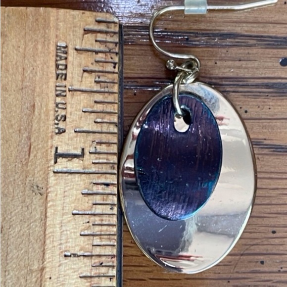 2 pair of Cato Earrings - Picture 3 of 5